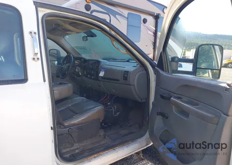 2011 Chevrolet Silverado 2500Hd Work Truck from USA, damaged, VIN 1GC1KVCG1BF155936